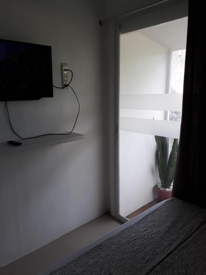 Gomez Guest House Tagbilaran City Kültér fotó